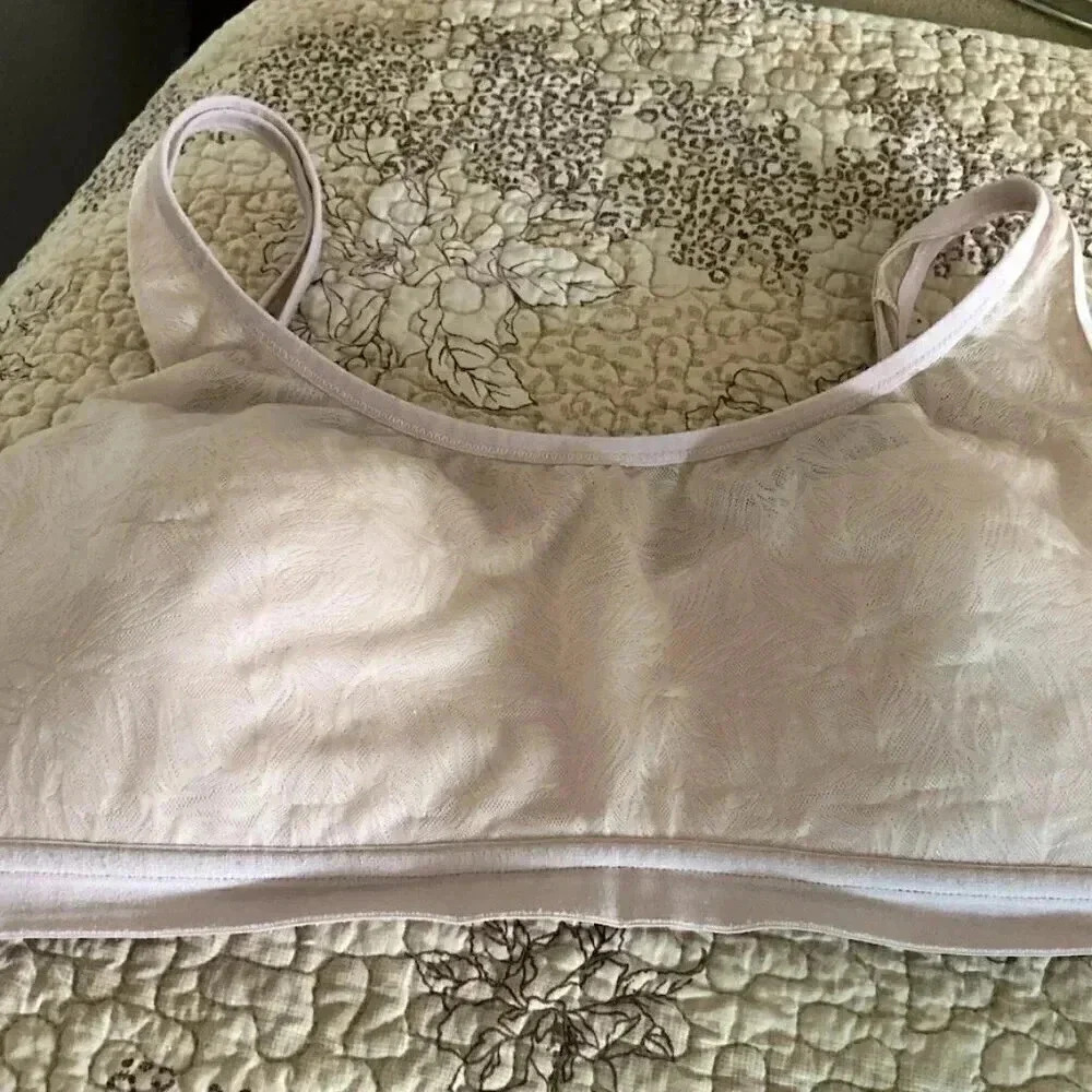 Lululemon Shadow Mesh Bra *Leaf Tan